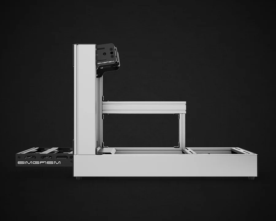 Srebrny aluminiowy kokpit SIMGASM Sport C120 – widok konstrukcji z boku