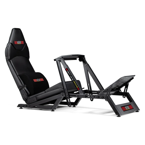 Kokpit Next Level Racing F-GT ustawiony w niskiej pozycji Formula