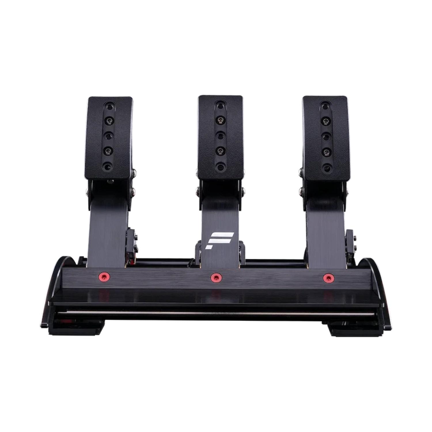 Fanatec ClubSport Pedals V3 od przodu z zamontowanymi płytami pedałów D-shape