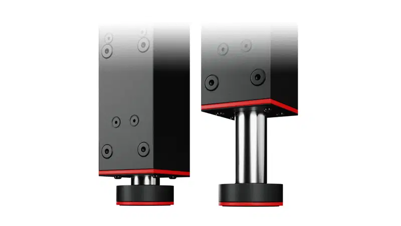 Siłownik Qubic System QS-210 w pozycji wsuniętej i wysuniętej